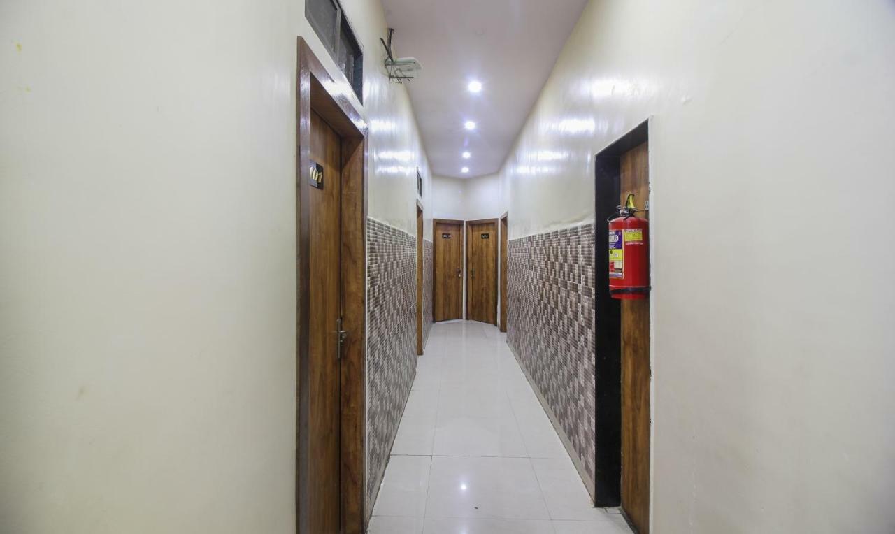 Tiba Hotel มุมไบ ภายนอก รูปภาพ